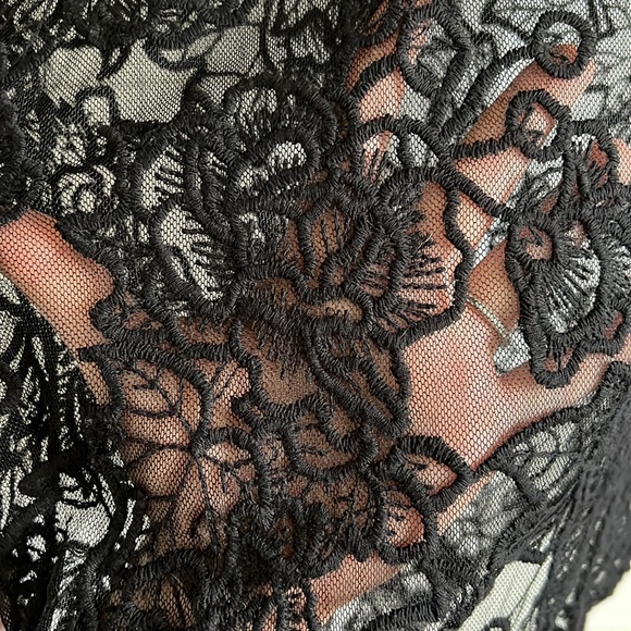 Black see through floral mesh top NWT - Picture 4 of 4